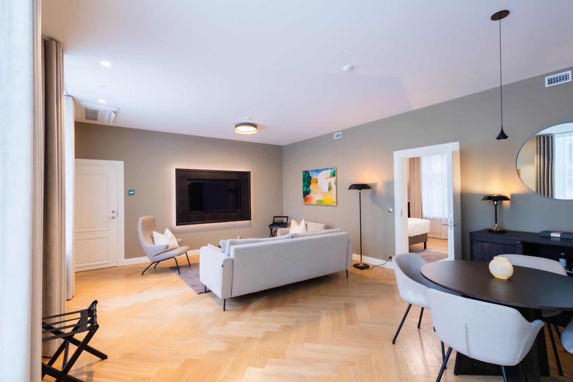 Nunne Grand Suite with Spa Access